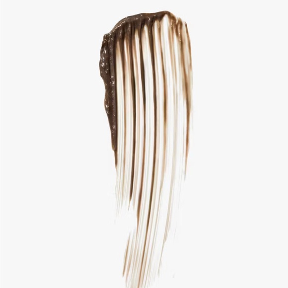 - Glossier brow - Picture 3 of 3